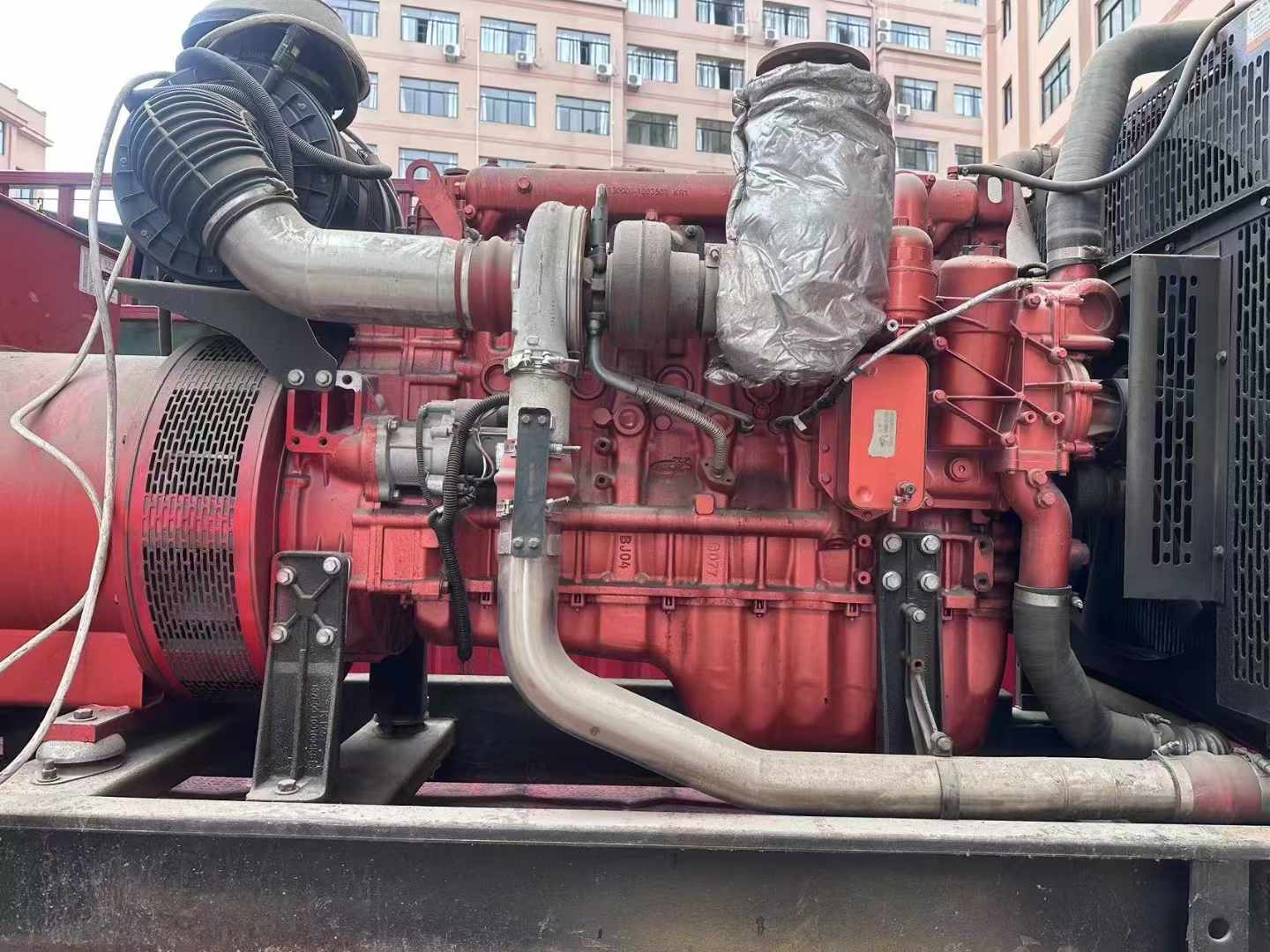 古城如何选择适合 600kW 柴油发电机组的过载保护器？