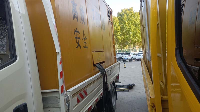 古城如何判断柴油发电机组和UPS电源的切换时间是否符合要求？